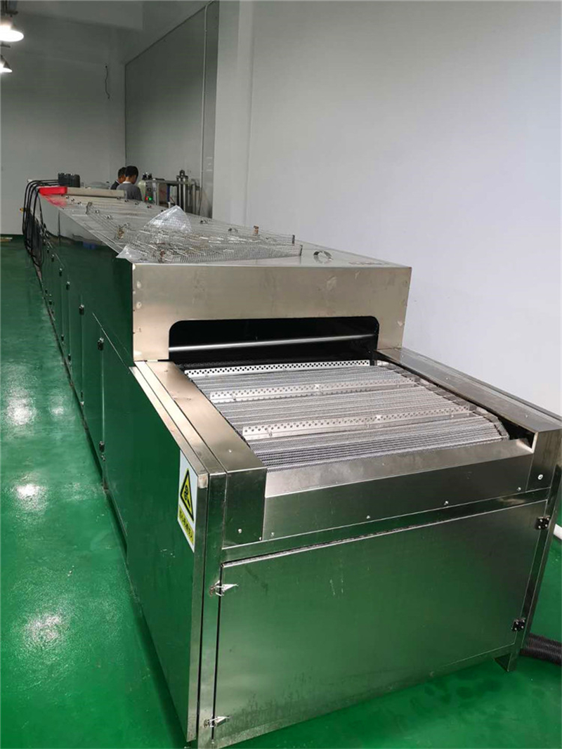 連續(xù)通過式噴淋清洗機